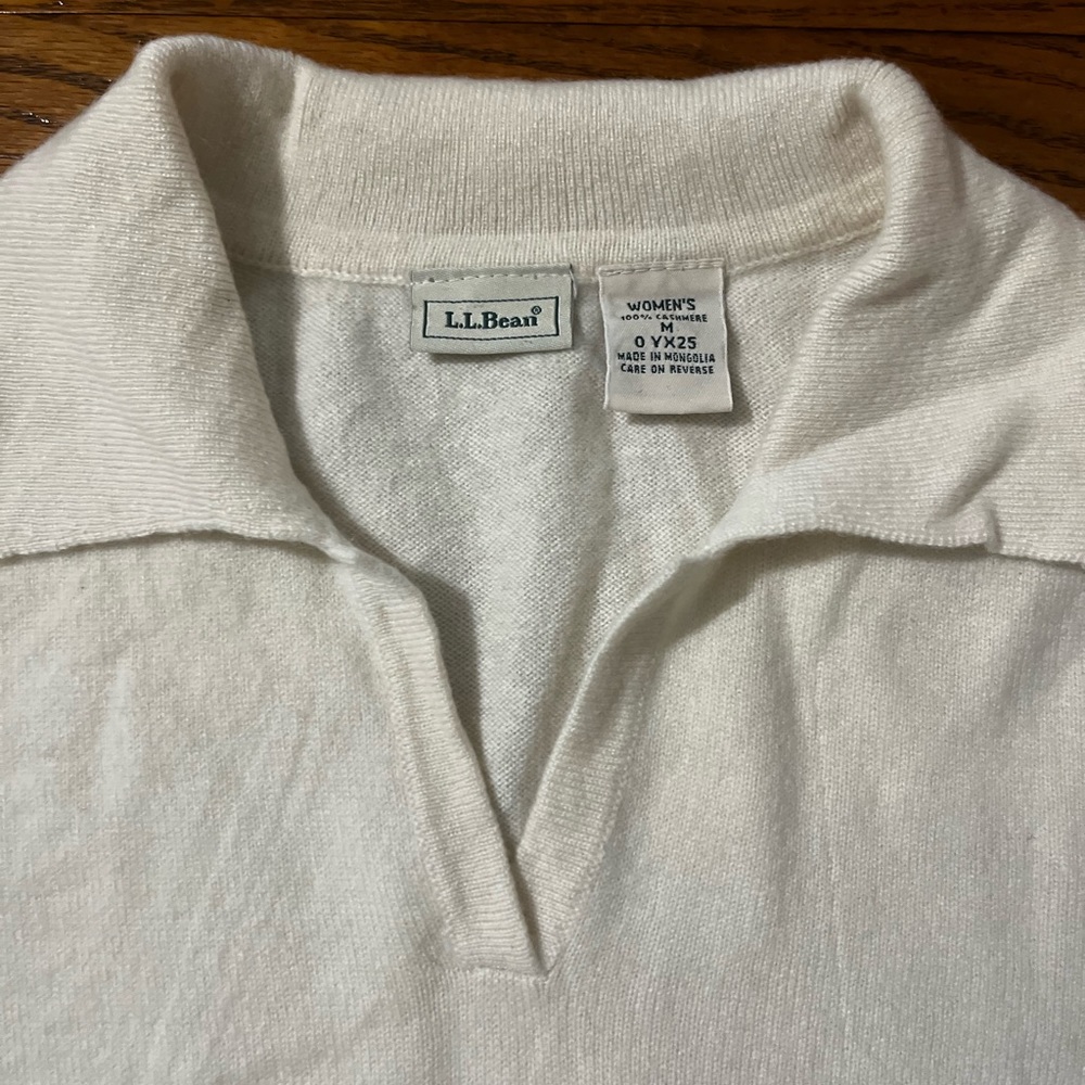 Vintage Women’s L.L. Bean 100% cashmere Long Sleeve Sz Medium